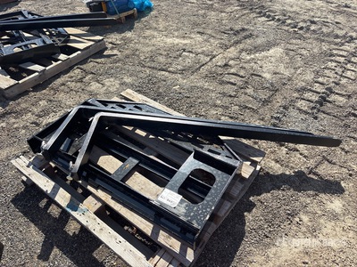 2026 GIYI GY-DHC 59 in Mini Skid Steer Forks (Unused)