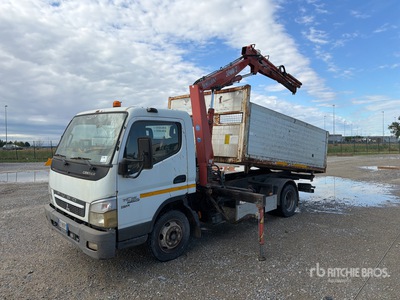 Benelli Gru 3800/2 on 2011 Mitsubishi 4x2 Tipper Truck w/Crane