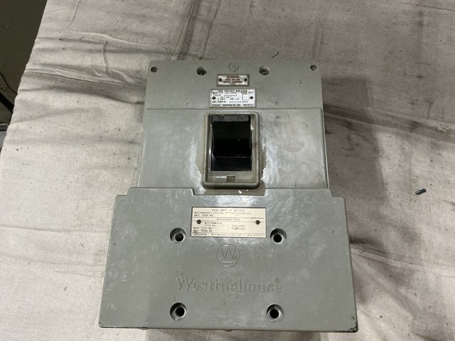 Westinghouse 452D832G01 Circuit Breaker