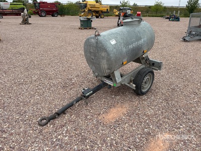 Hubiere H111T11CN 500 L Citerne A Eau 1 Essieu S/A صهريج