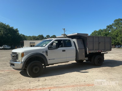 2017 Ford F-450 XL 4x2 Extended Cab Camion à benne