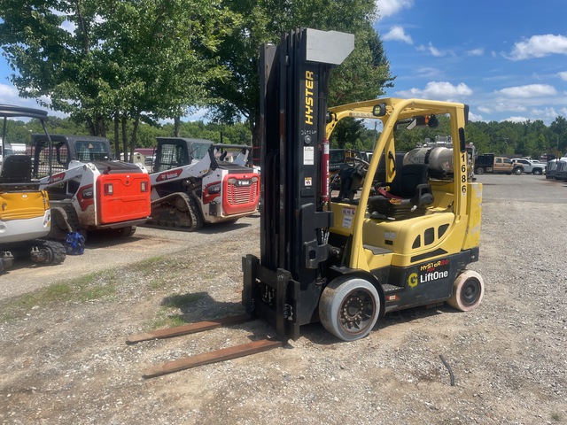 2016 Hyster S80FTBCS 6000 lb Cushion Tire Forklift