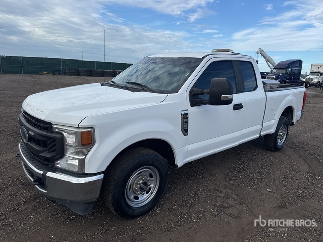 2020 Ford F-250 4x2 Extended Cab Pickup