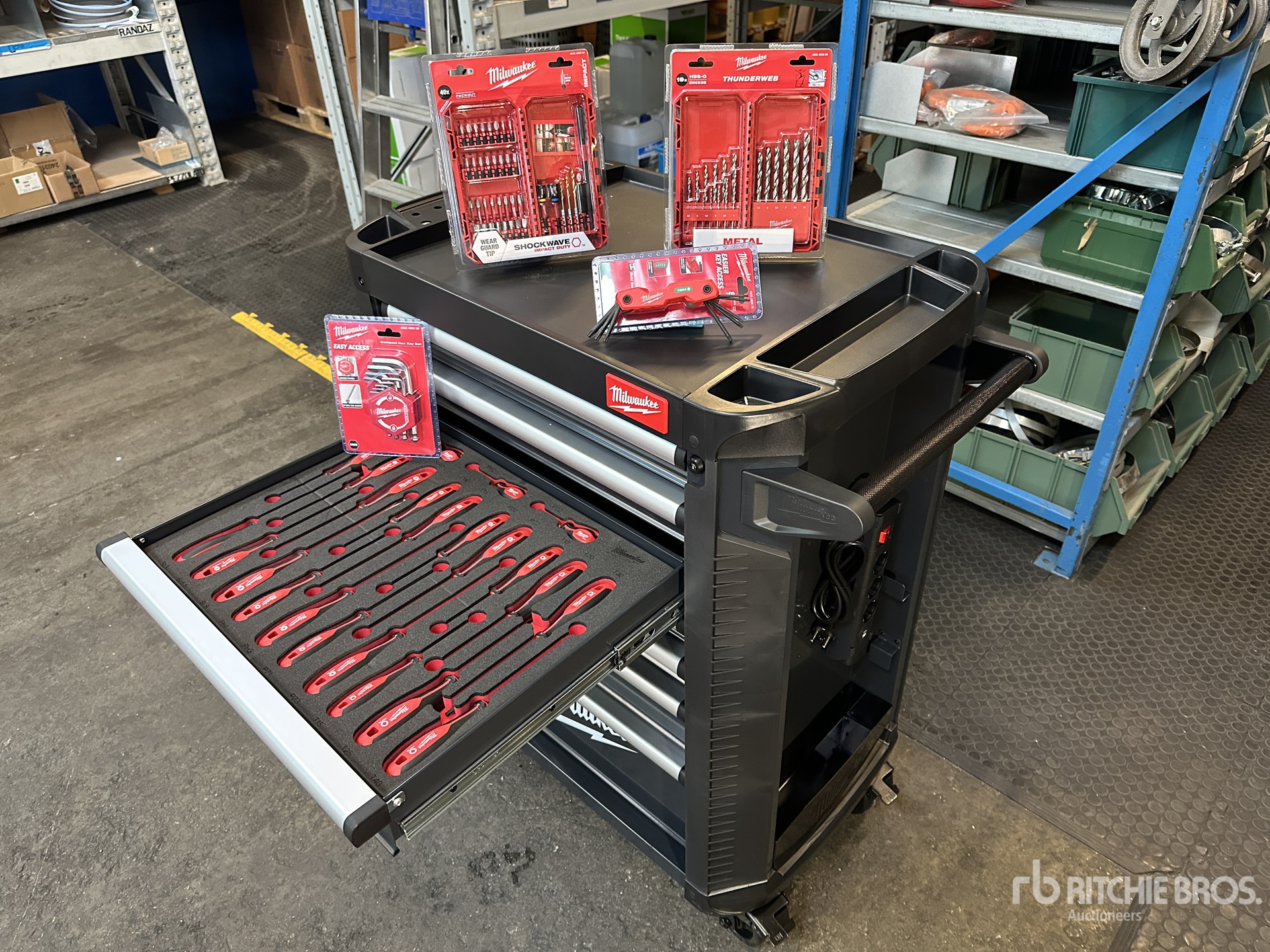 Milwaukee SRC 30/7-2 Black Big Professional Tool Cabinet (Unused)