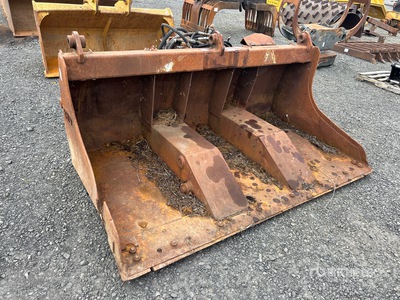 Tink 94 in General Purpose Wheel Loader Bucket