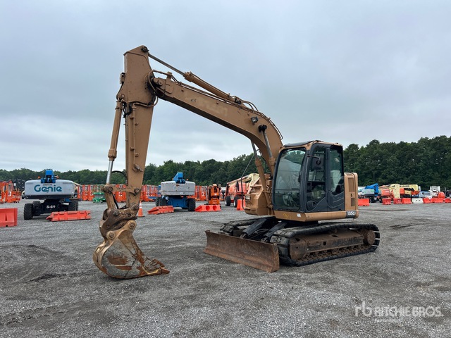 2014 John Deere 135G Tracked Excavator