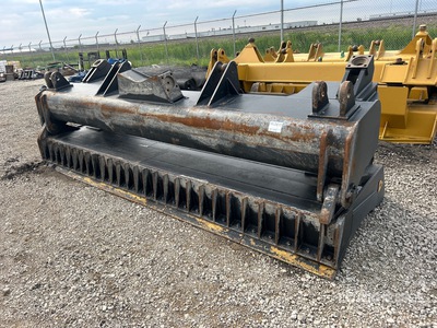 Dynamax 7992D1 166 in Cushion Ostrze spycharki - Fits Komatsu D85