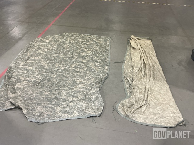 (100) Wet Weather Ponchos & (85) Wet Weather Poncho Liners