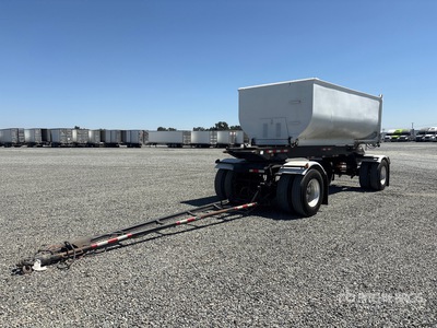 1999 Reliance T/A Turntable Sliding Demolition Transfertrailer