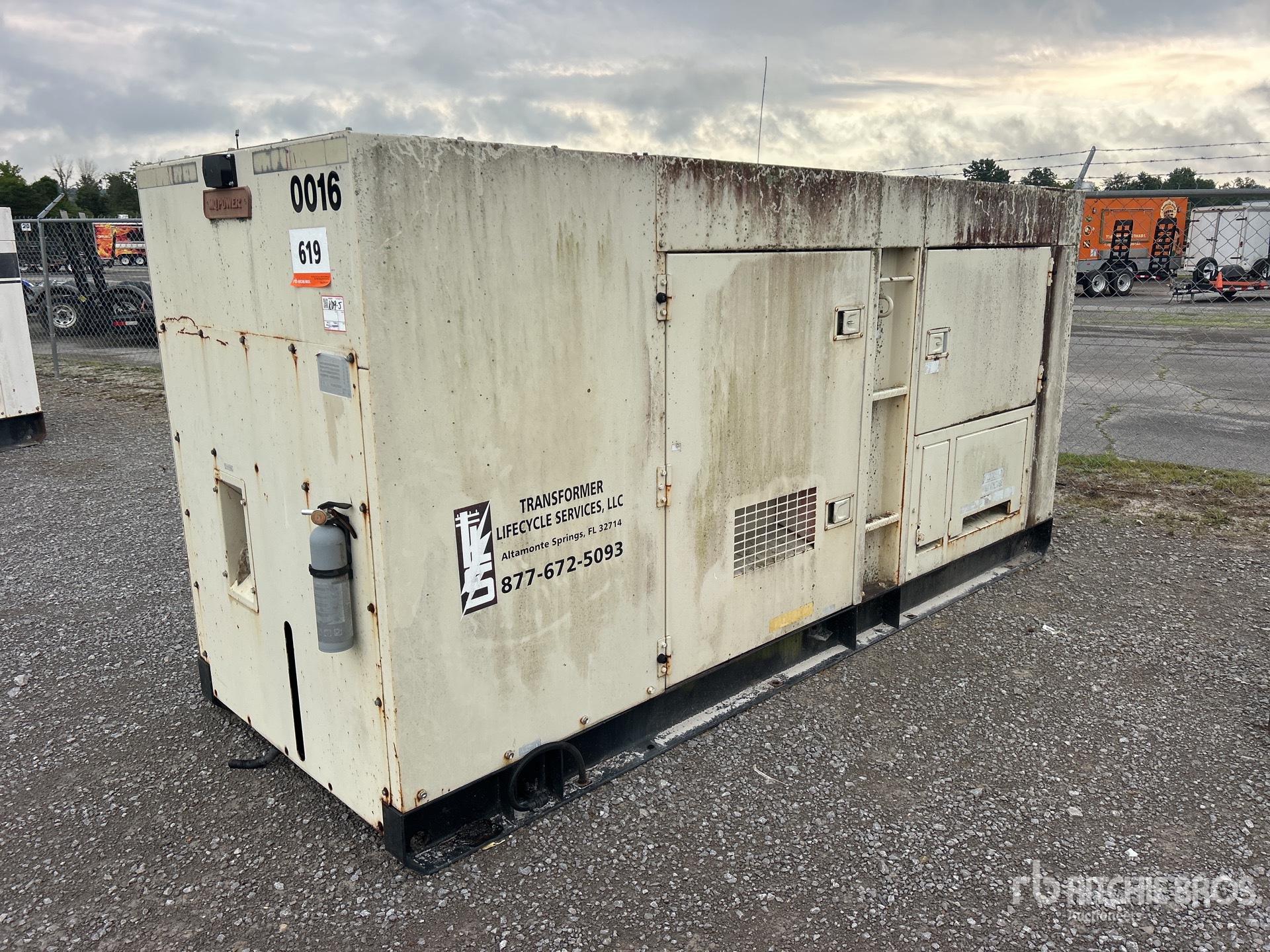 Multiquip DCA-220SSK 220 kVA Skid-Mounted Generator Set
