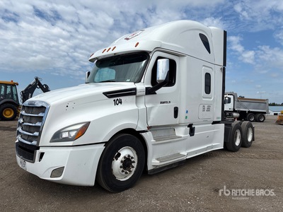 2018 Freightliner Cascadia 126 6x4 T/A Sleeper Truck Tractor