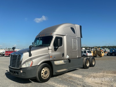 2018 Freightliner Cascadia 125 6x4 T/A Sleeper Truck Tractor