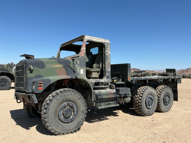 Oshkosh AMK23 MTVR 7 Ton 6x6 Cargo Truck