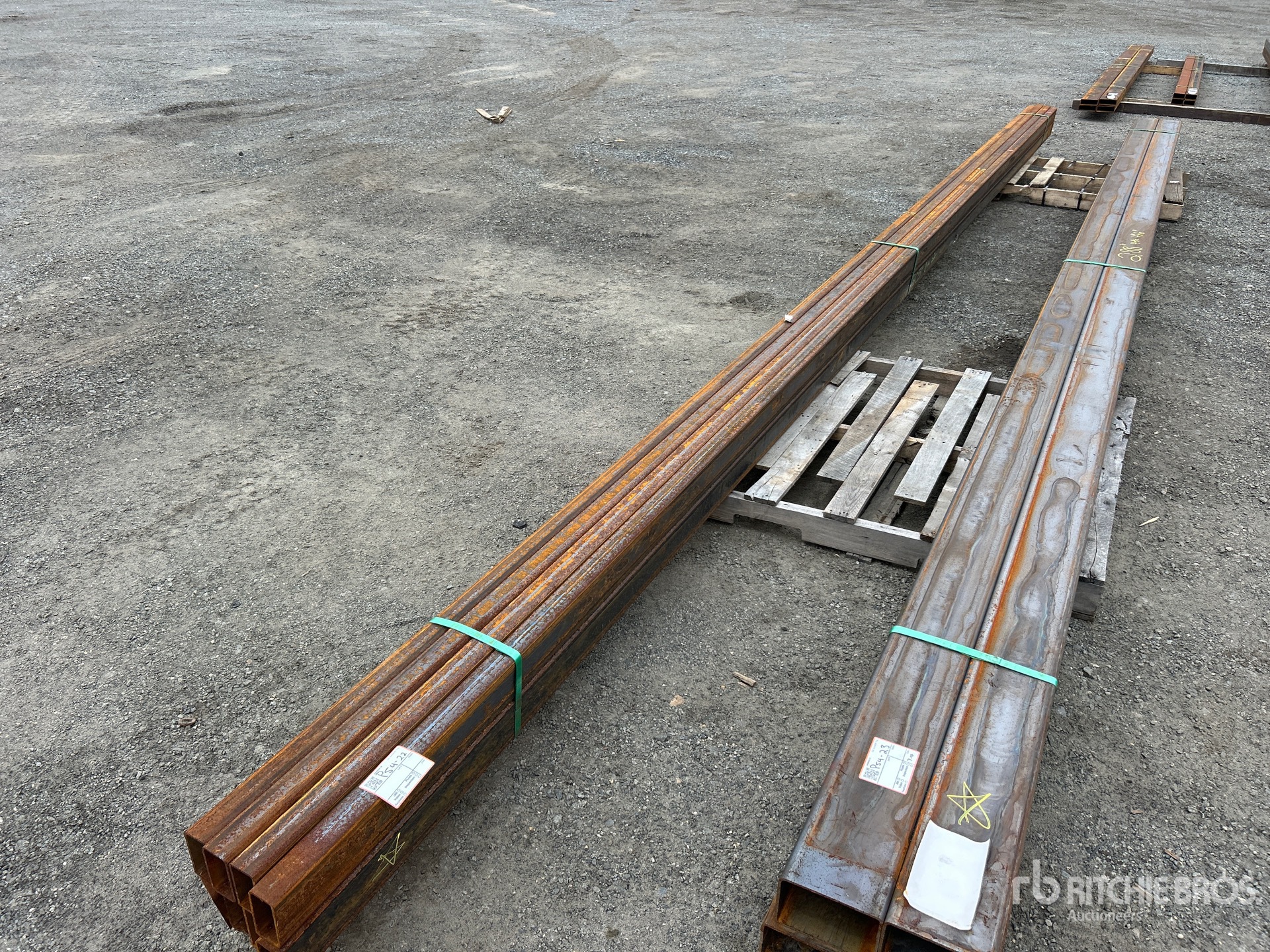 Quantity of (8) 2025 Kit Containers STEEL 2 in x 4 in x 305 in Pipe