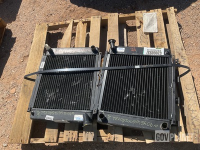 (2) 88-20093 Engine Coolant Radiators