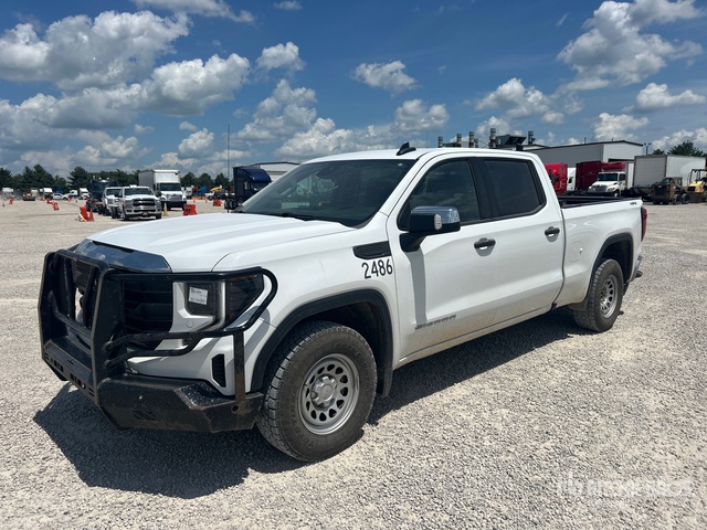 2024 GMC Sierra 1500 4x4 Crew Cab Pickup