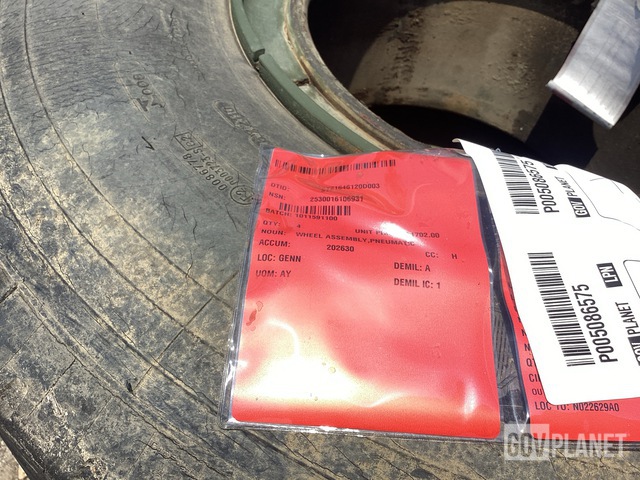 photos & videos