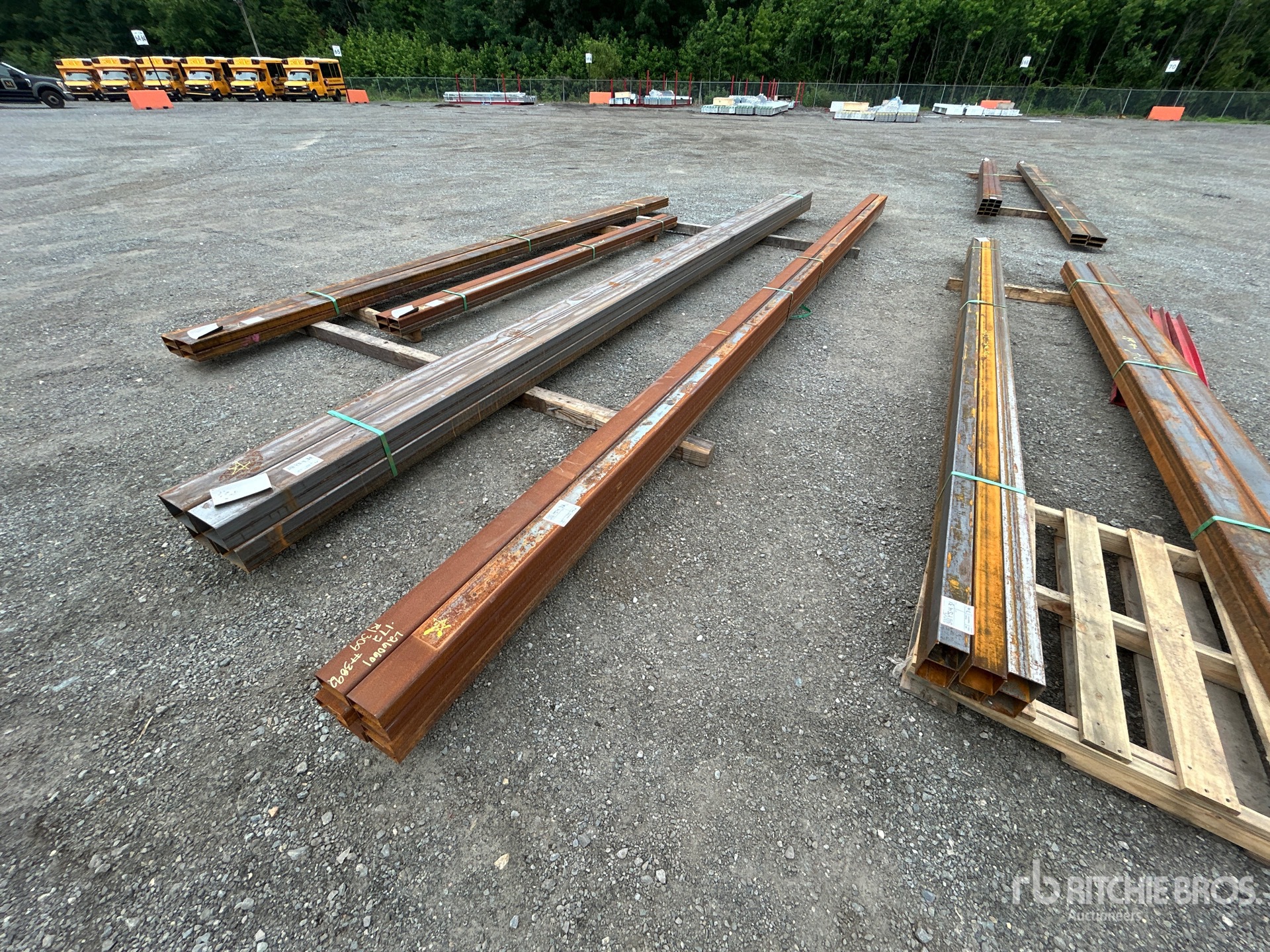 Quantity of (8) 2025 Kit Containers STEEL 2 in x 4 in x 172 in Pipe