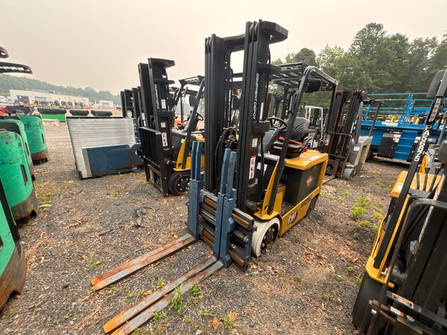 2020 Cat EC25EN3 3100 lb Electric Forklift 2020 Cat EC25EN3 3100 lb Electric Forklift