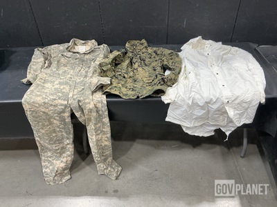 (8) Camouflage Parkas, (20) Snow Camouflage Parkas & Assorted Items