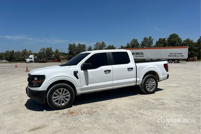 2025 Ford F-150 XL 4x2 Crew Cab Pickup