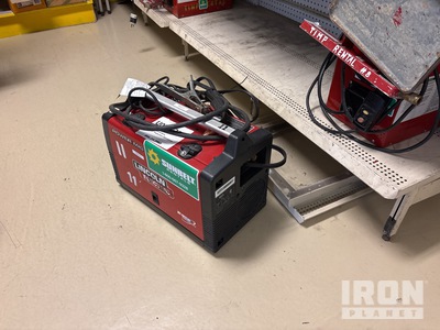 2013 Lincoln POWER MIG 140C Wire Feeder