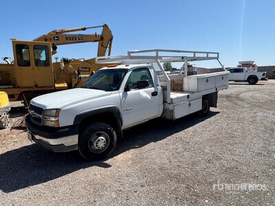 2003 Chevrolet 3500 Flatbed Truck