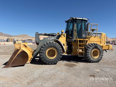 2006 John Deere 724J Wheel Loader