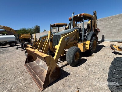 2003 John Deere 710G Chargeuse-pelleteuse