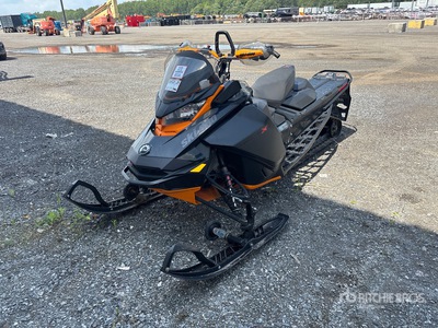 2023 Ski-doo Backcountry X850E Snowmobile