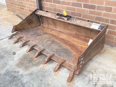 Land Pride HD74LLT 74 in General Purpose Skid Steer Bucket