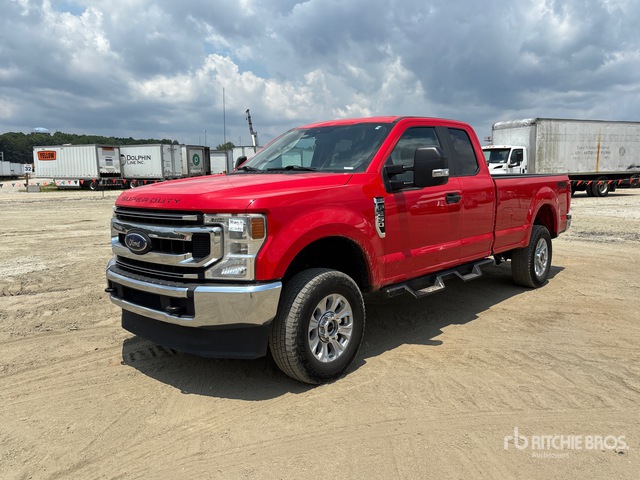 2019 Ford F-250 STX 4x4 Extended Cab Pickup