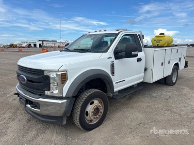 2019 Ford F-550 4x4 Camion utilitaire