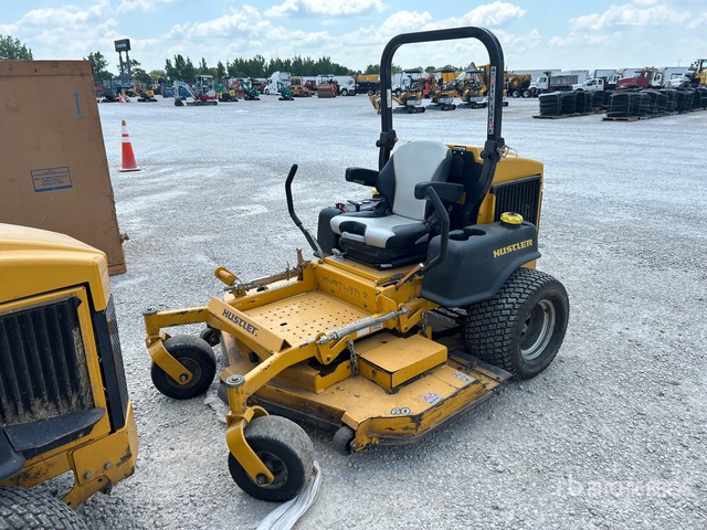 2018 Hustler Zero-Turn Lawn Mower