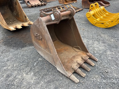 PSM KM PC228 36 in 1.03 cyd Digging Excavator Bucket - Fits 200 size