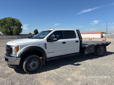 2019 Ford F-550 4x4 Crew Cab Camión Caja Abierta