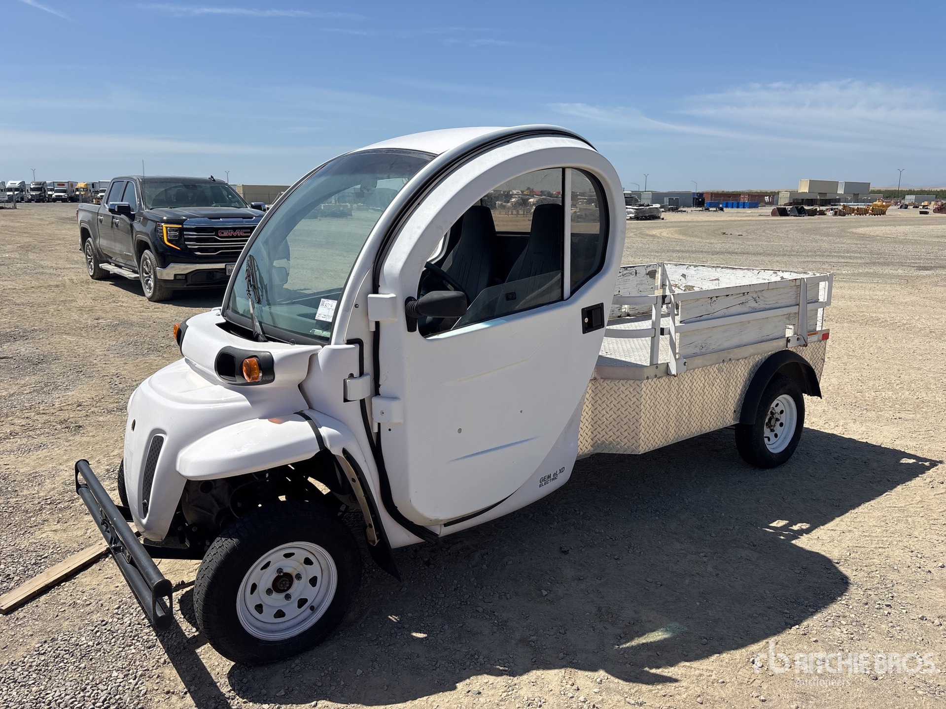 GEM 4x2 Electric Utility Vehicle