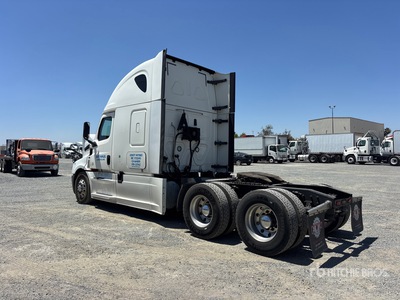 2020 Freightliner Cascadia 126 6x4 Ciągnik siodłowy T/A z kabiną sypialną