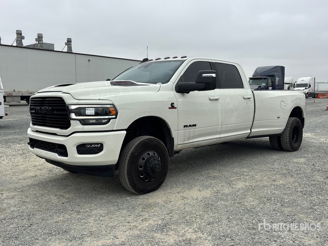 2024 Ram 3500 Laramie 4x4 Crew Cab Pickup