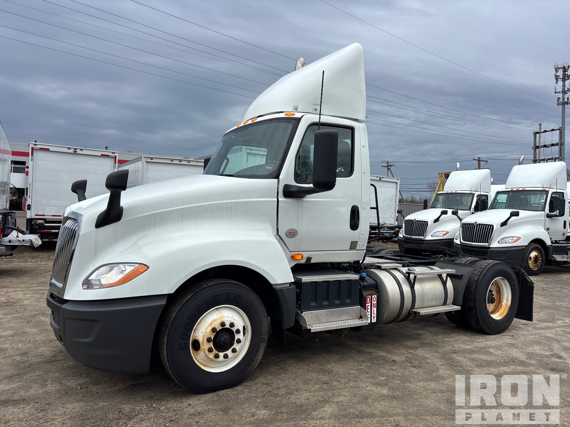 2021 International LT625 4x2 S/A Day Cab Truck Tractor