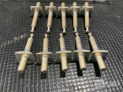 (21) Hamilton Sundstrand 31995 Electrical-Mechanical Equipment Posts