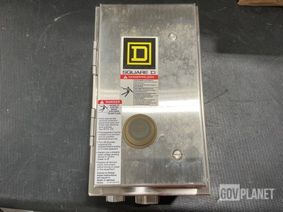 (3) Square D 8536SBW12V02S AC Magnetic Starters