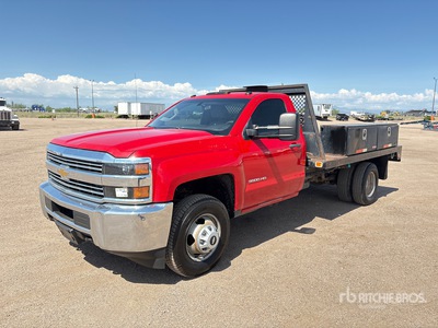 2015 Chevrolet Silverado 3500HD Camión Caja Abierta