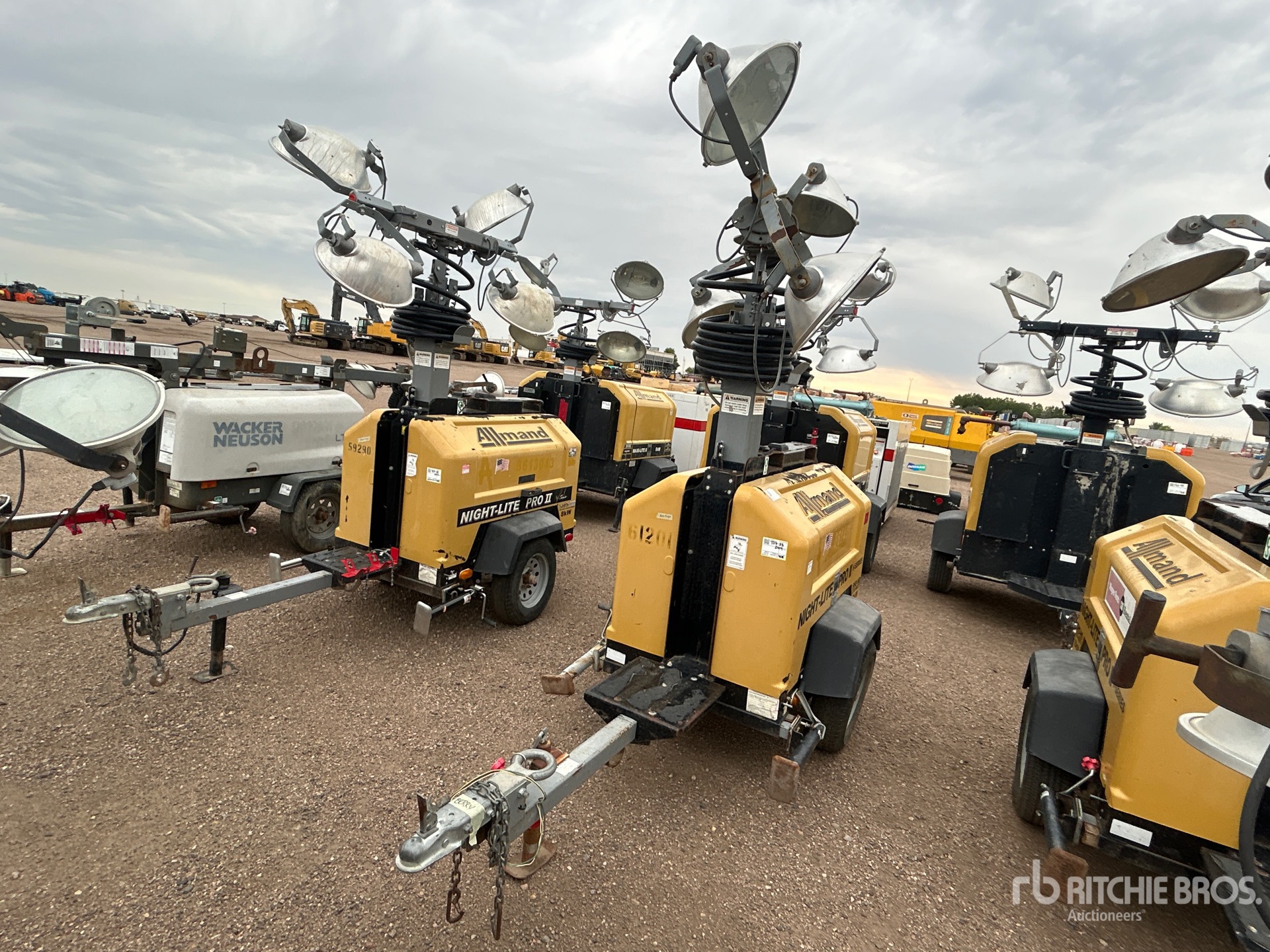 2014 Allmand Night-Lite Pro II 8 kW Light Tower