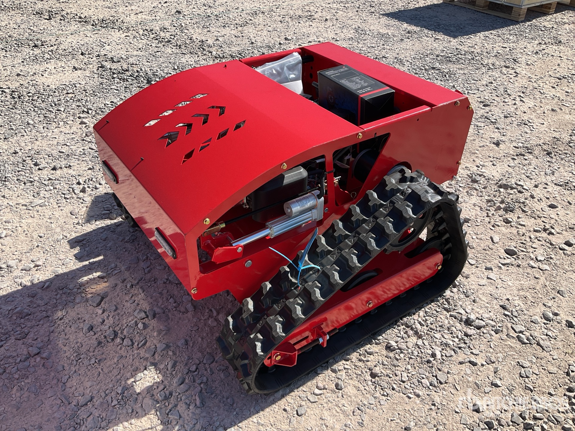 2026 SDLOOL 800 Podadora de Cesped sobre Orugas (Sin Usar) / Lawn Mower (Unused)