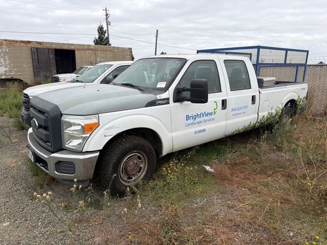 2014 Ford F-250 4x2 Crew Cab Pickup