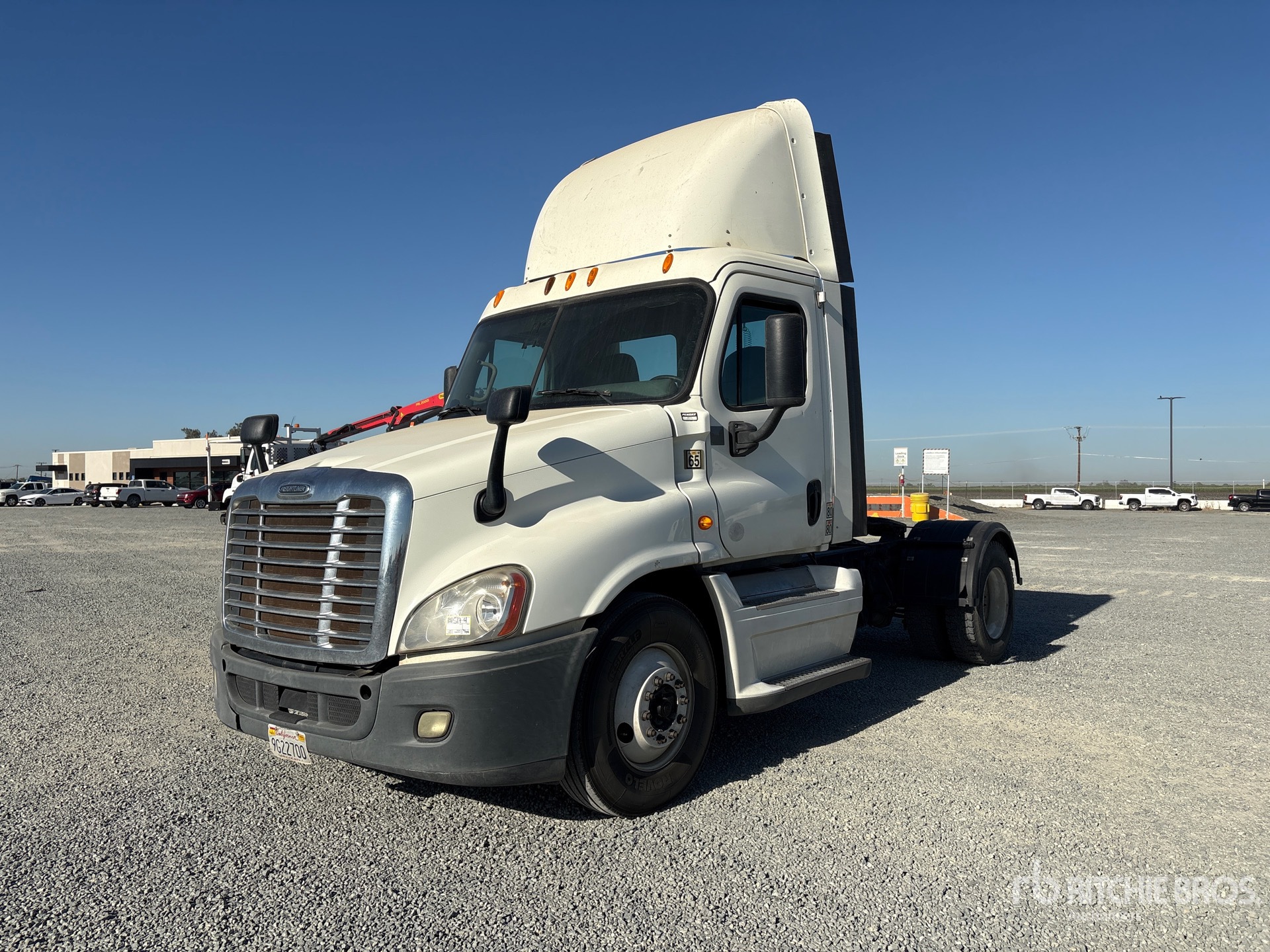 2013 Freightliner Cascadia 125 4x2 S/A Day Cab Truck Tractor