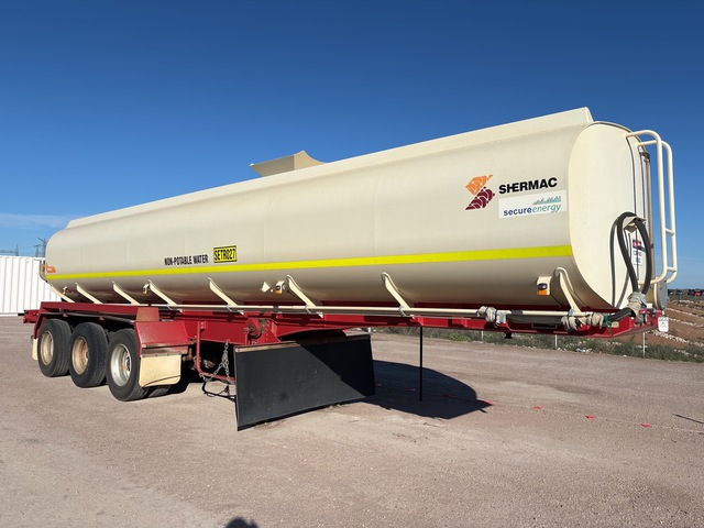 2022 Shermac 30000 L Tri/A Water Tank Trailer 2022 Shermac 30000 L Tri/A Water Tank Trailer