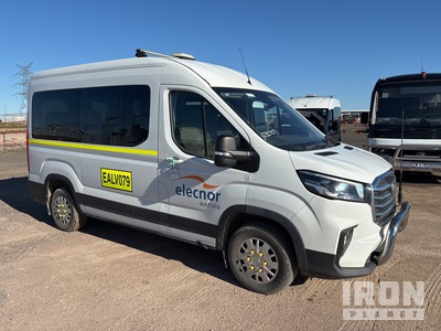 2023 LDV Deliver 7 4x2 10-Seat Mini Bus