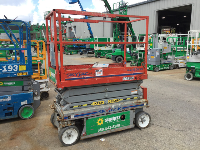 2012 Skyjack SJIII-3219 Electric Scissor Lift